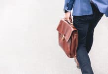 Meno trasferte, più videocall: come cambia il lavoro del venditore Lavori salutari e nocivi: il sondaggio Lenstore